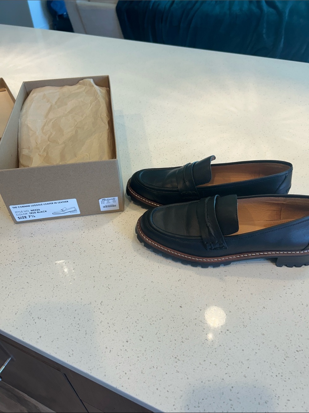 Madewell the Corinne Lugsole Loafer in Leather